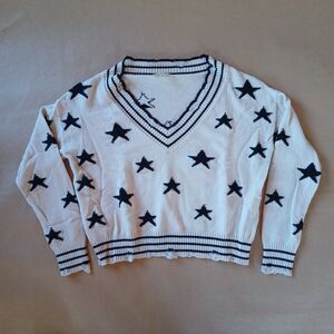 Rock N Rags Women's XS Black Star White Sweater Distressed Long Sleeve